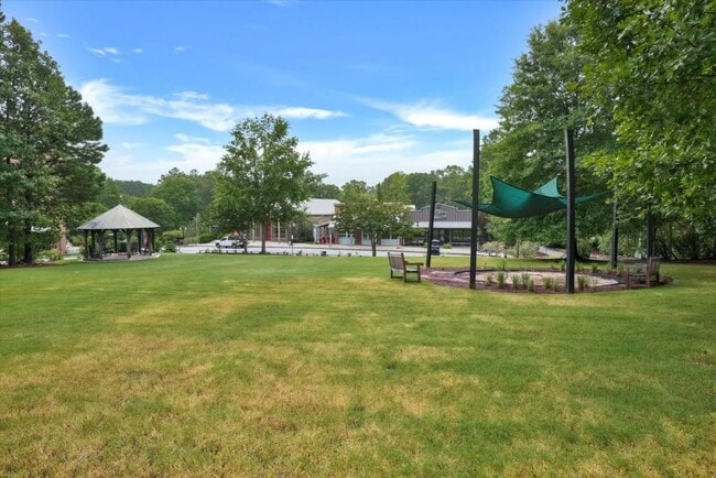 Building Photo - 10671 Serenbe Ln