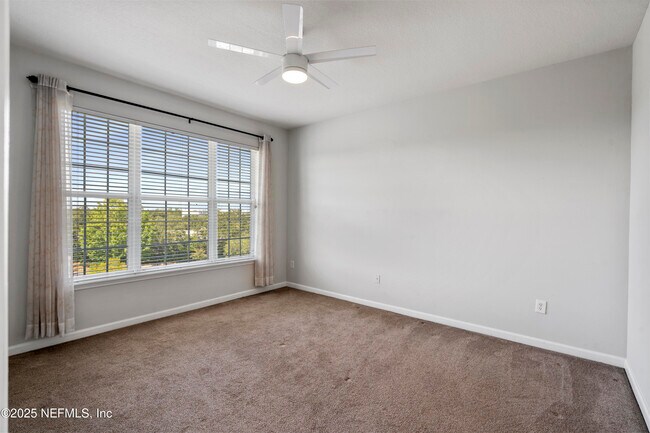 Building Photo - 11251 Campfield Dr