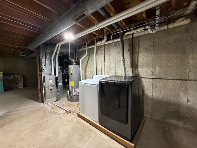 Building Photo - 1121 Southbridge Ln