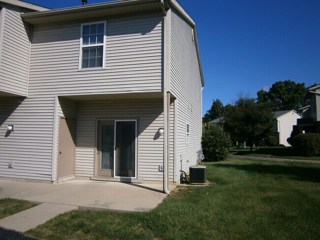Building Photo - 1007-1007 Jill Ct