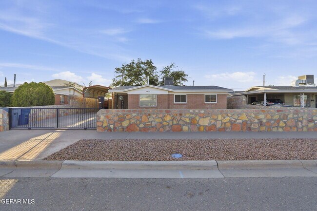 Building Photo - 4873 Mcgregor Dr