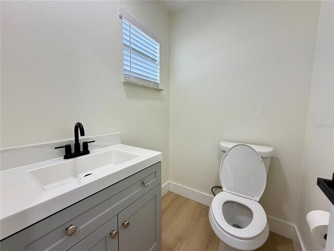 Building Photo - 5100 Picadilly Circus Ct