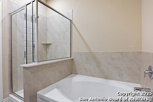 Building Photo - 4422 Tourmaline Wy