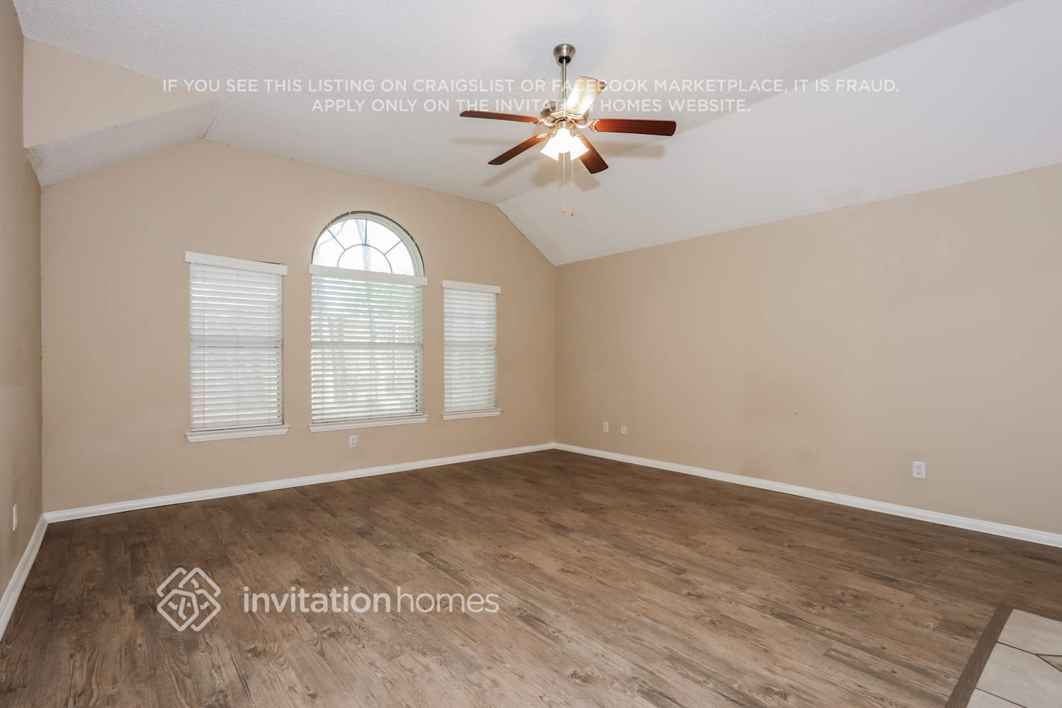 Building Photo - 1313 Sheffield Dr