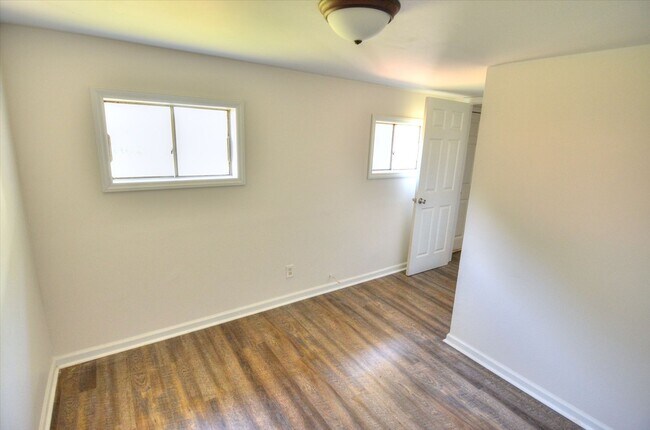 Building Photo - 3511 Forrest Ave