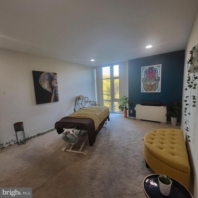 Building Photo - 3600 Conshohocken Ave