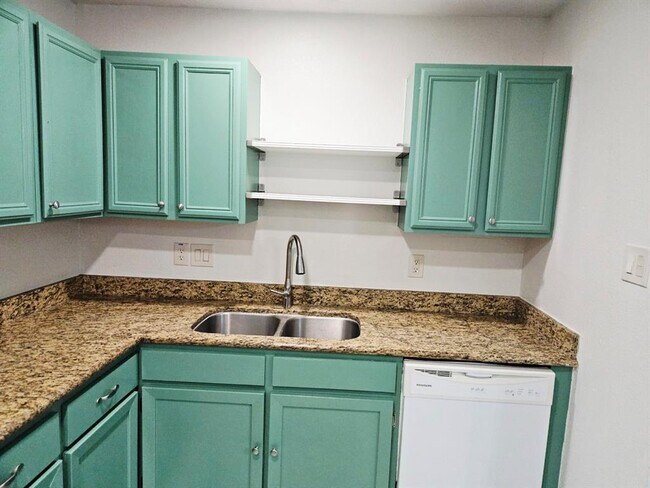 Building Photo - 23503 Prairie Bird Dr