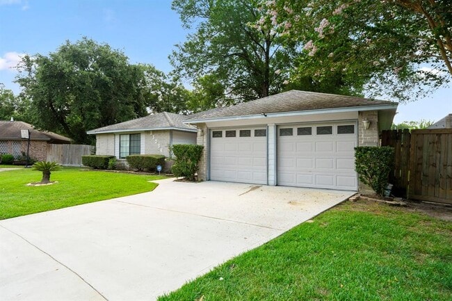 Building Photo - 13234 Boyer Ln