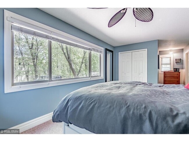 Building Photo - 14684 Cove Ave SE