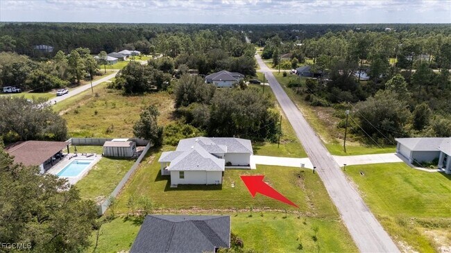 Building Photo - 1508 Hibiscus Ave