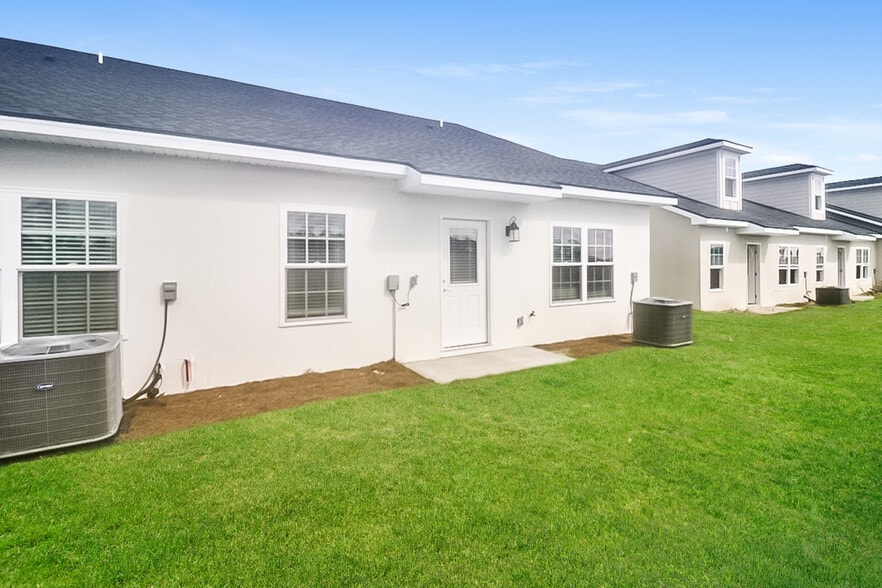 Building Photo - 2015 Silo St