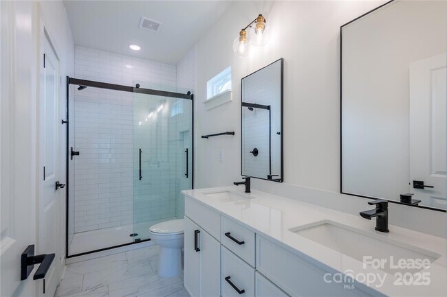 Building Photo - 4244 Mora Mdw Ln