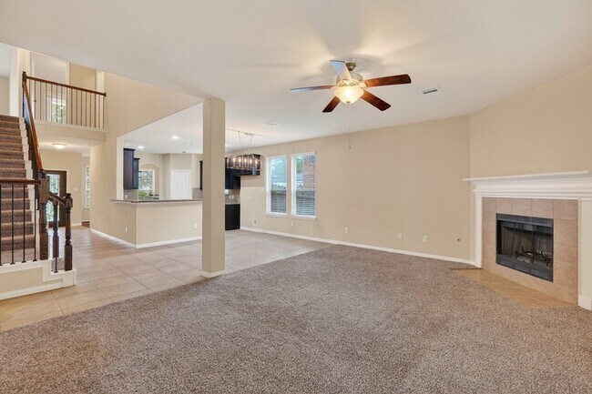 Building Photo - 13302 Hidden Valley Dr