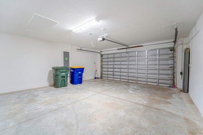 Building Photo - 788 Worlington Ln