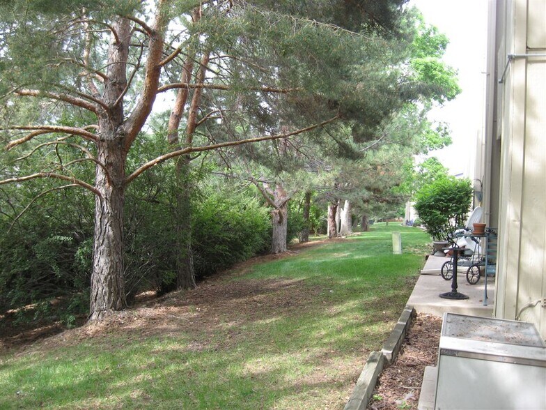 Building Photo - 7246 S Xenia Cir