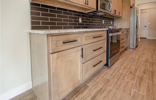 Building Photo - Gorgeous Newer Construction 4 Bedroom Home In The Highly Desirable Chisholm Ranch Subdivision!