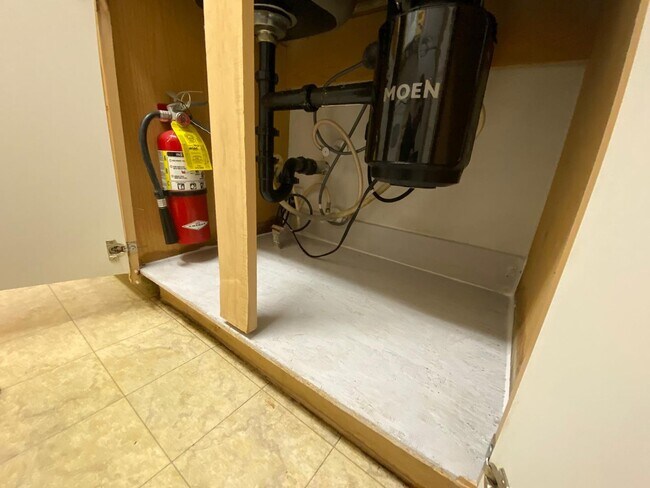 Building Photo - Badura Ave. #2094