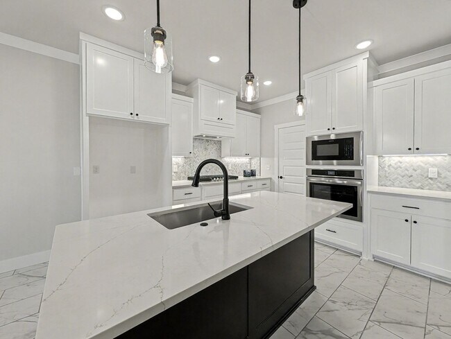 Building Photo - Welcome To Your Next Home!