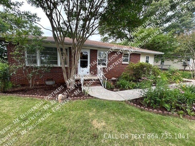 Primary Photo - 202 Gilliland Ave