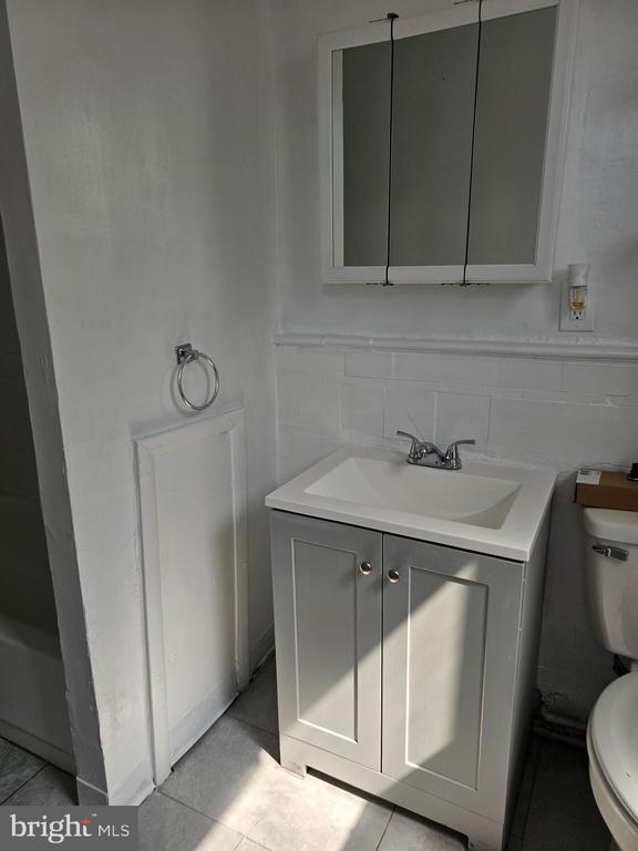 Building Photo - 2049 N 62nd St