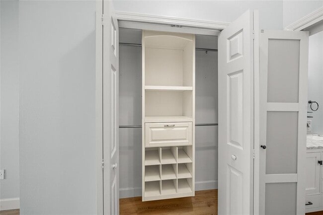 Building Photo - 8015 Limestone Ln