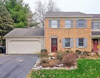 Building Photo - 16 Brookview Dr