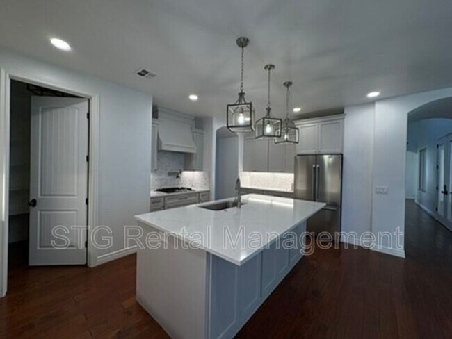 Building Photo - 668 Rio Virgin Dr