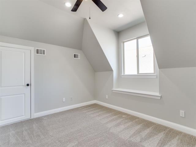 Building Photo - 3413 Granada Ave