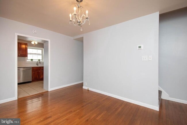 Building Photo - 1313 S Howard St