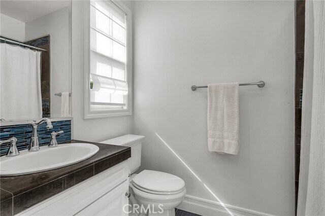 Building Photo - 8001 S Ocean Bluff Dr