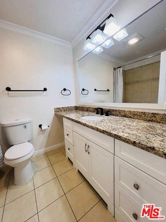 Building Photo - 121 Sinclair Ave