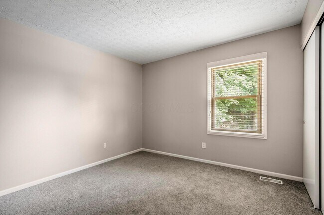 Building Photo - 7652 Cashel Ct