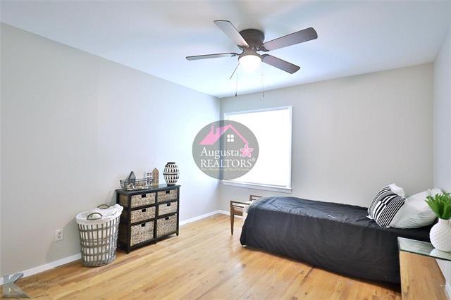 Building Photo - 1625 Burger St