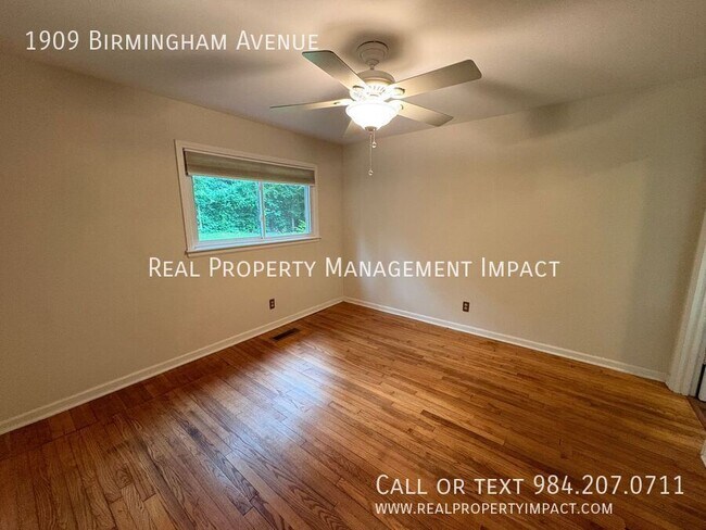 Building Photo - 1909 Birmingham Ave