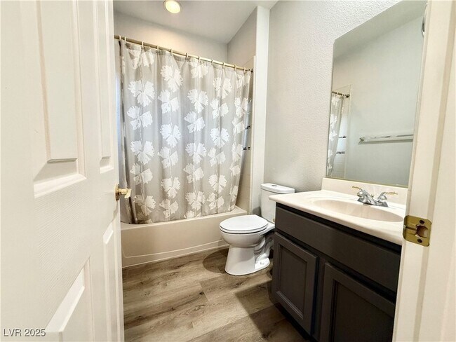 Building Photo - 101 Emerald Dunes Cir