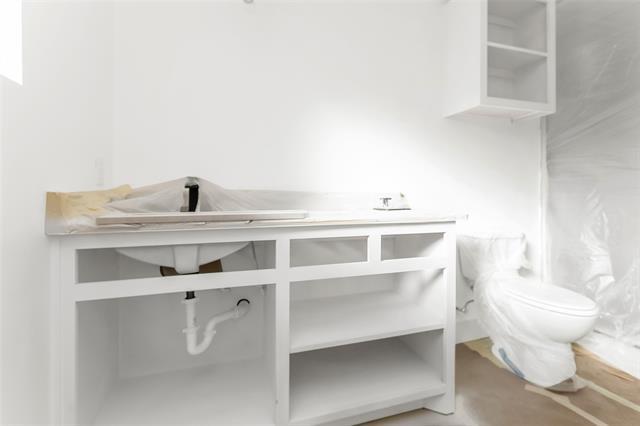 Building Photo - 1105 Poindexter St