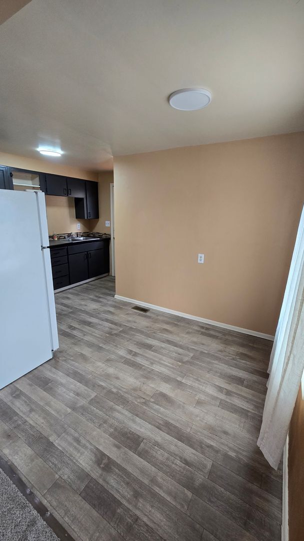 Building Photo - Newly remodeled 2 Bed/1 Bath Home in North...