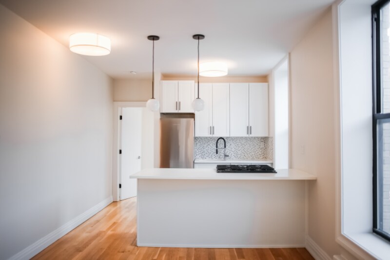 Primary Photo - 764 St Johns Pl