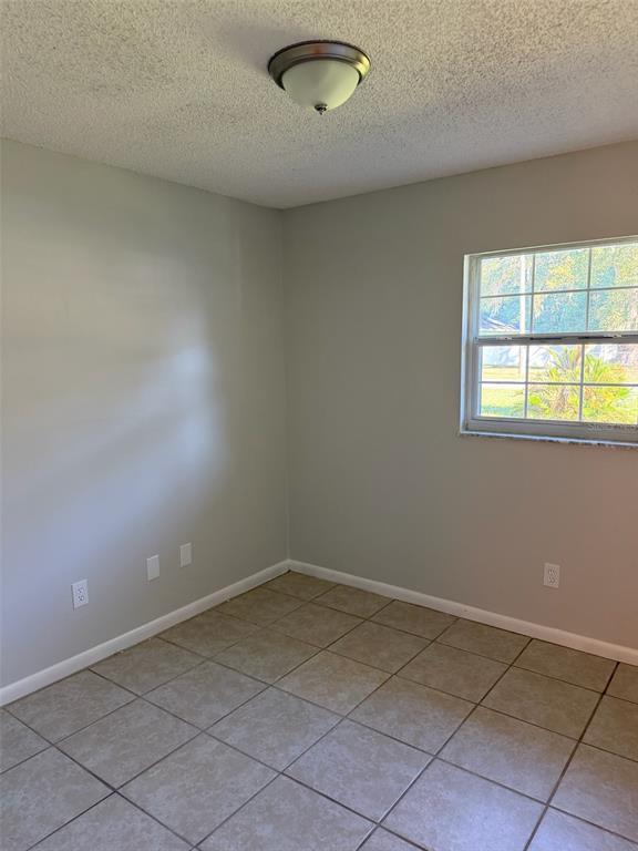 Building Photo - 7614 SW 80th St