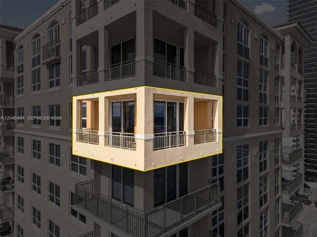 Building Photo - 2080 S Ocean Dr