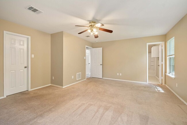 Building Photo - Practical 4 Bedroom, 2.5 Bath, 2-Story Hom...