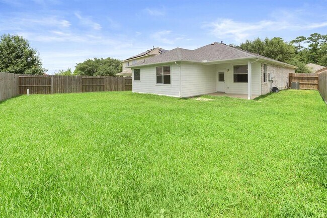 Building Photo - 31719 Cattail Park Ct
