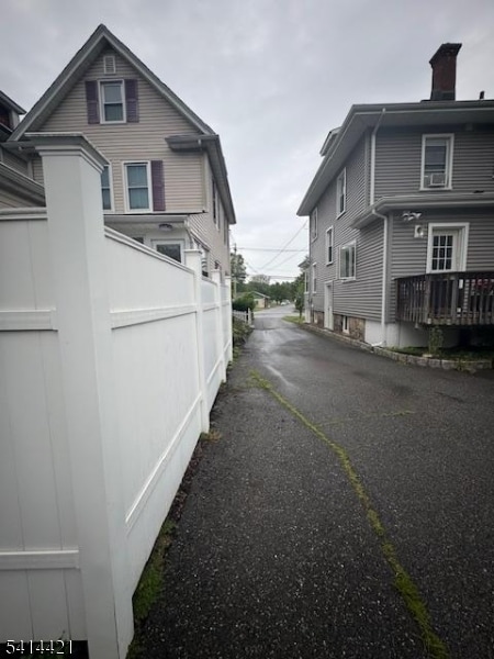 Building Photo - 389 South St