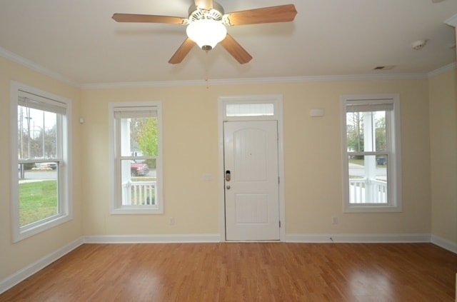 Building Photo - Beautiful 2-story home