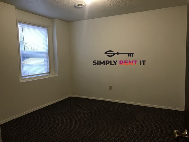 Building Photo - Affordable 2 Bedroom | Downtown Roland | Minutes from Ames