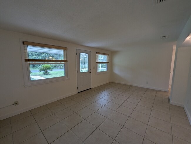Building Photo - 9705 W Pimpernel Ln