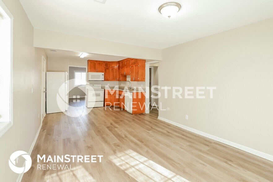 Building Photo - 2403 NE Pursell Rd