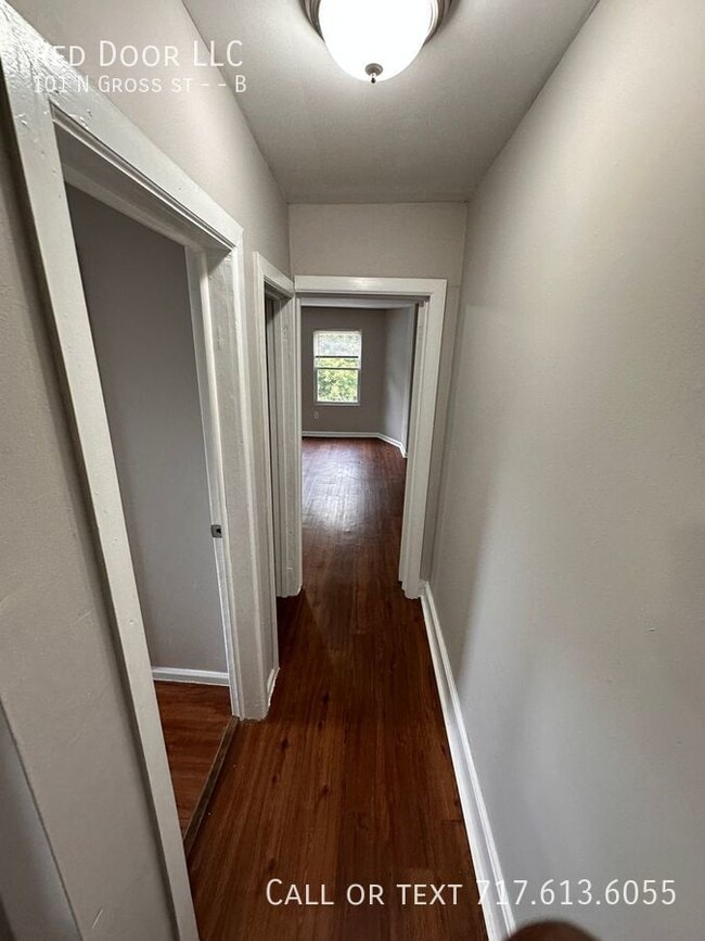 Building Photo - 101 N Gross St