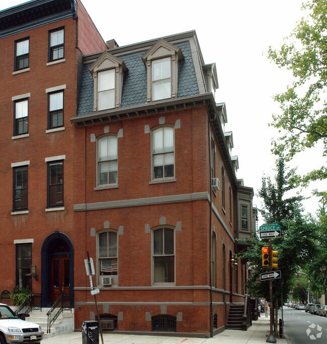 Primary Photo - 1636 Spruce St