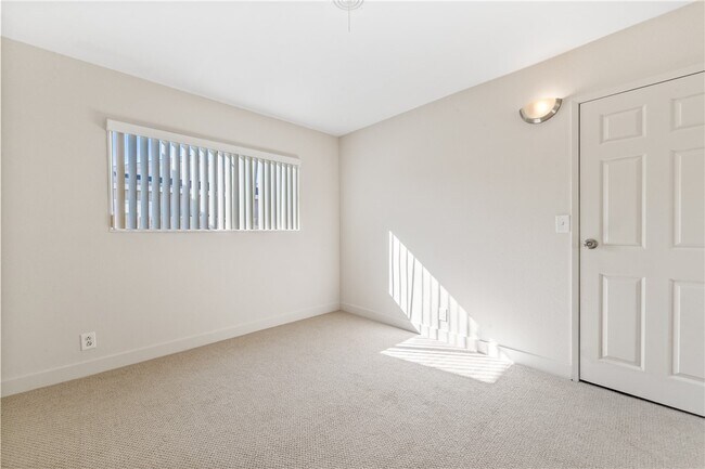 Building Photo - 6431 Brown